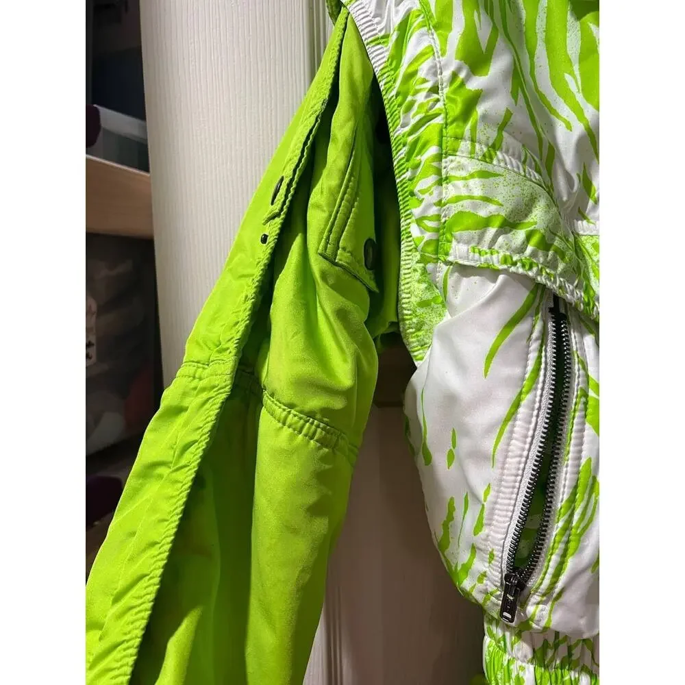 Unbranded this green